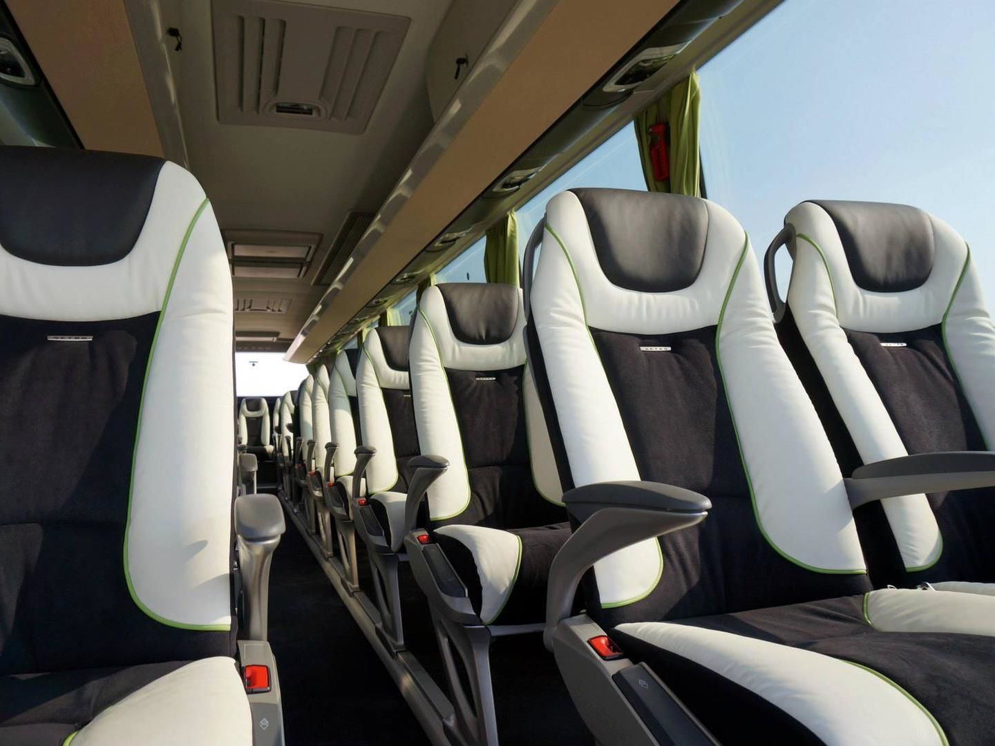 Vip Bus Huren Met Chaffeur Viptouringcar