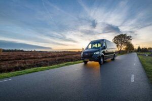 Luxe Minitouringcar Onderweg