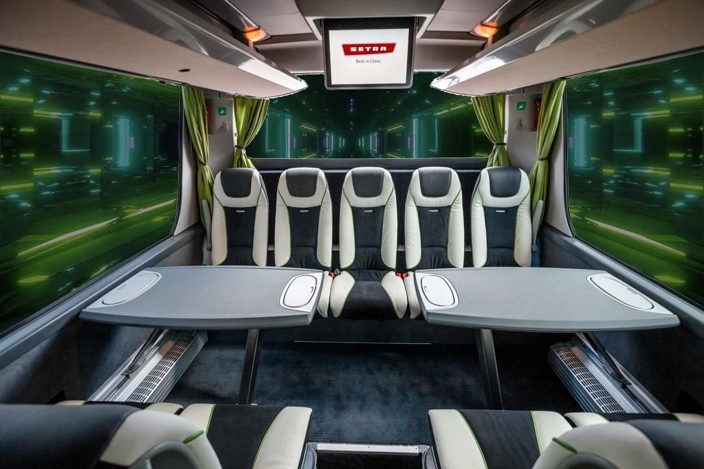Werknemers Vervoer Viptouringcar