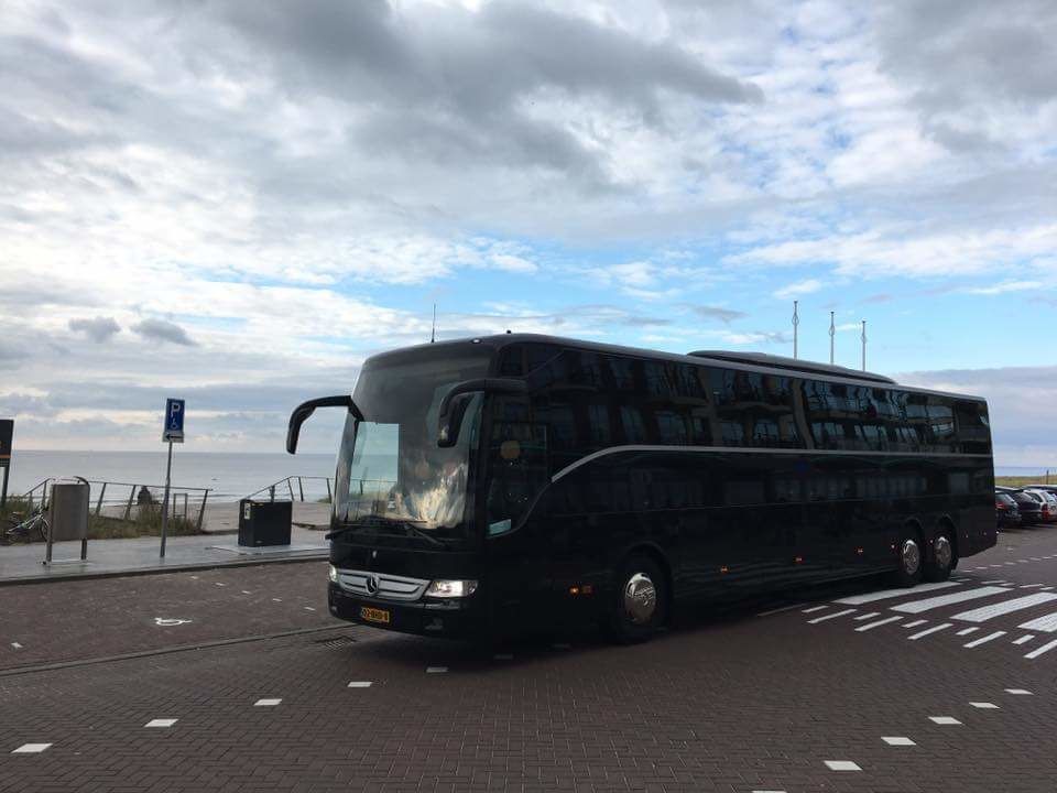 Comfort Klasse Touringcars Buiten