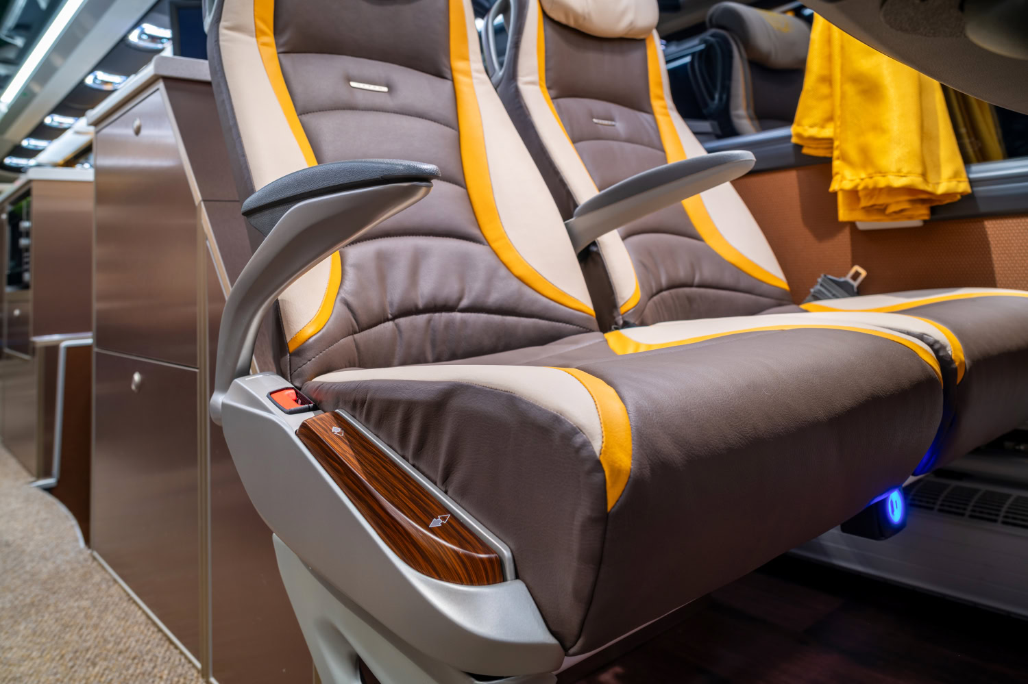Setra S516hdh Svip (19)